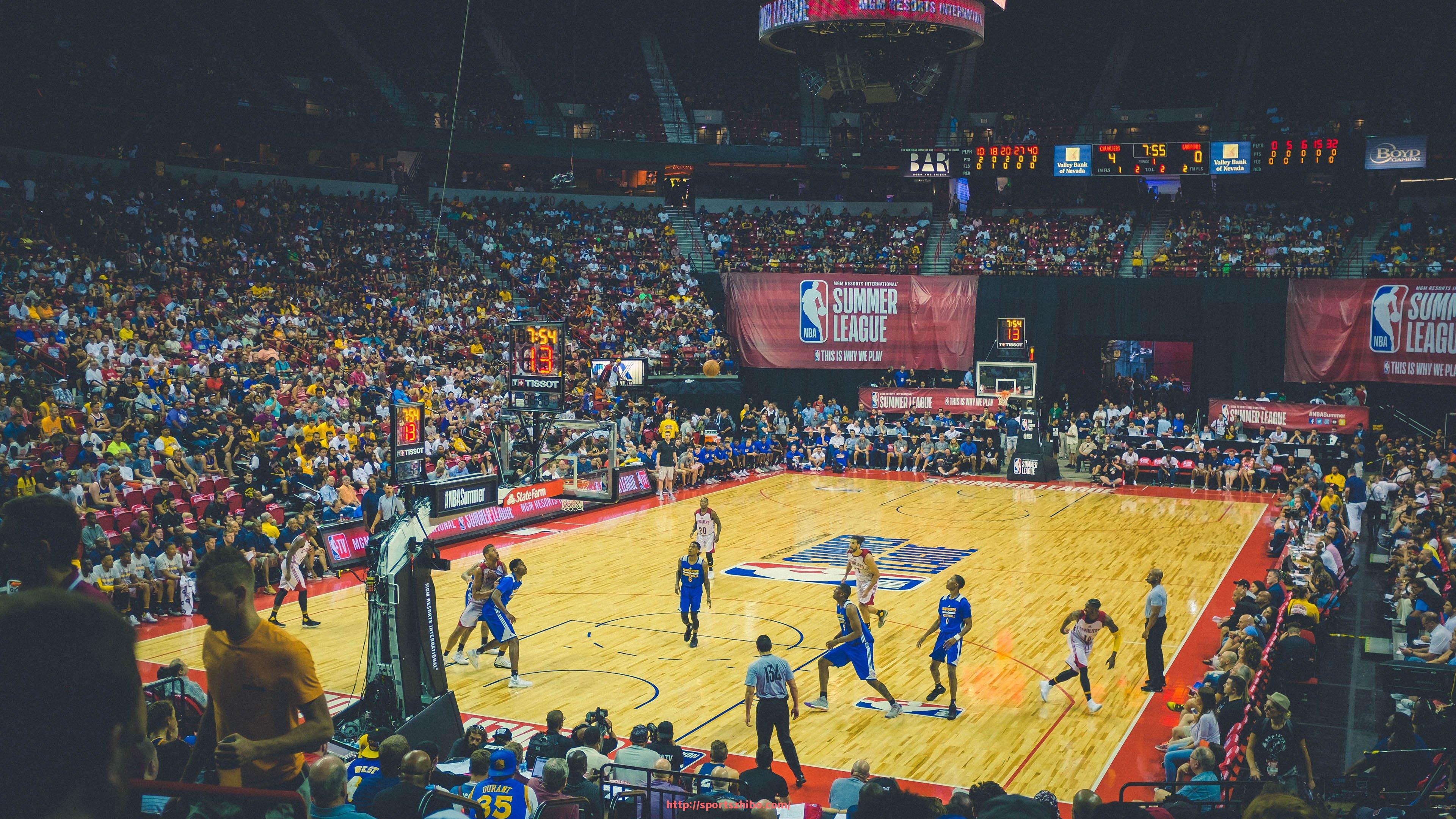 体育直播-意甲各球队的队魂传说及俱乐部精神文化探讨